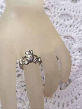 Sterling Claddagh Ring - Classic Irish Heart & Crown Pinkie Ring Size 3